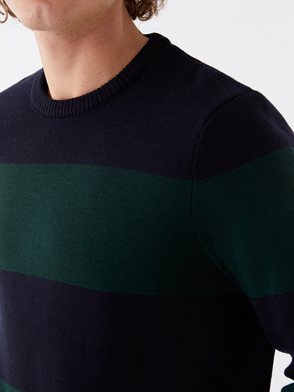 Crew Neck Long Sleeve Color Block Men's Knitwear Sweater