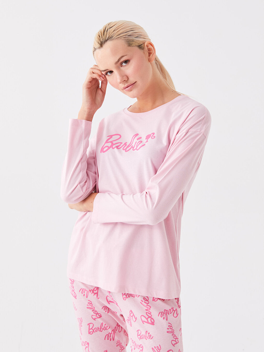 Crew Neck Barbie Printed Long Sleeve Women's Pajama Set