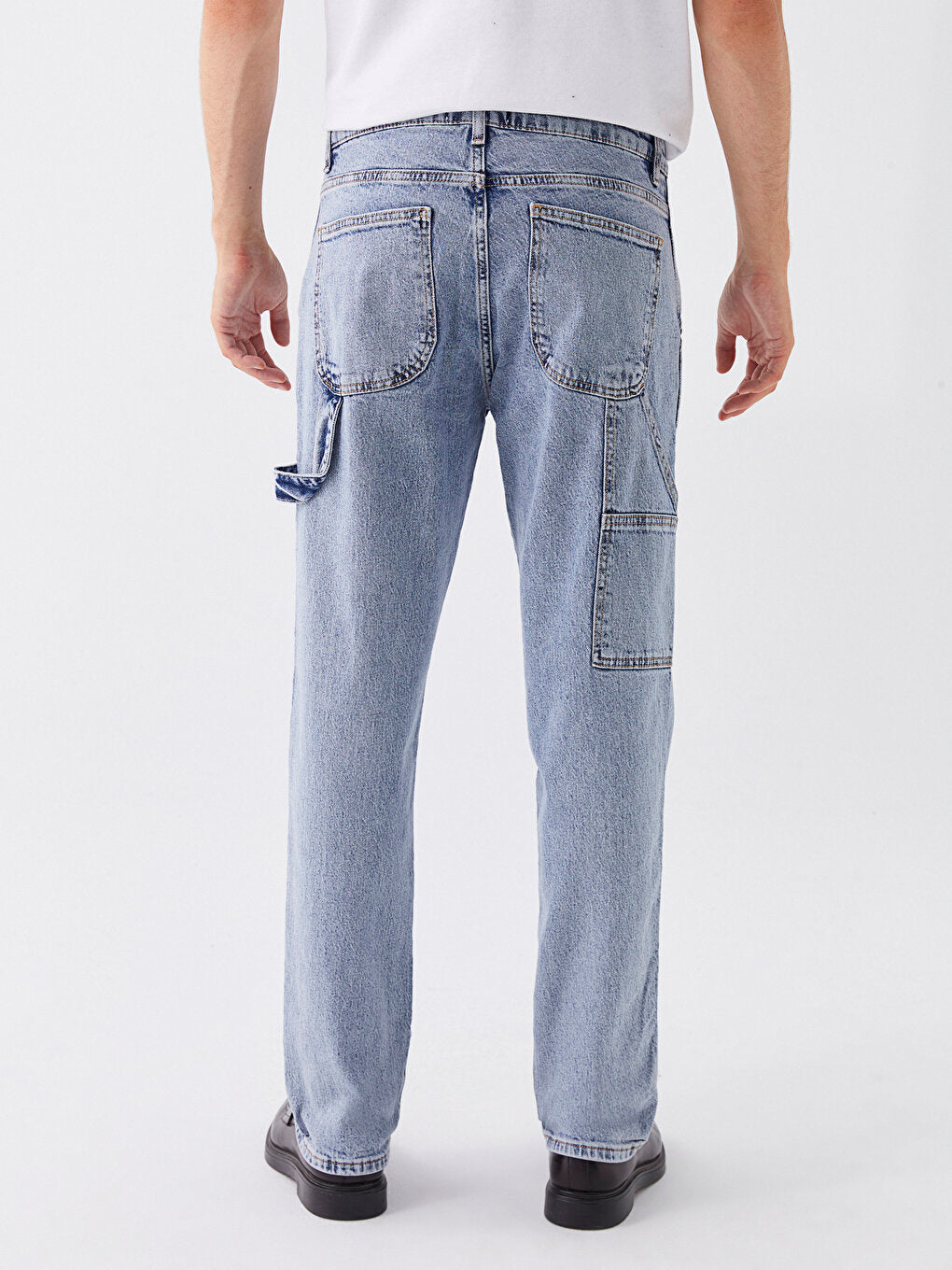 700 Straight Fit Men's Jean Trousers