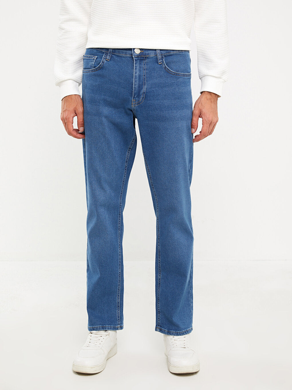 790 Comfortable Fit Men's Jean Trousers