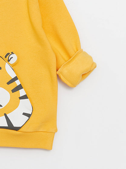 Crew Neck Long Sleeve Printed Baby Boy Sweatshirt and Tracksuit Bottom 2-Piece Set