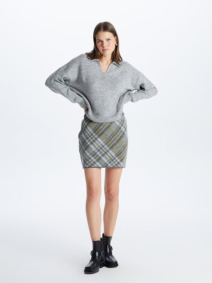 Patterned Women's Knitted Skirt with Elastic Waist