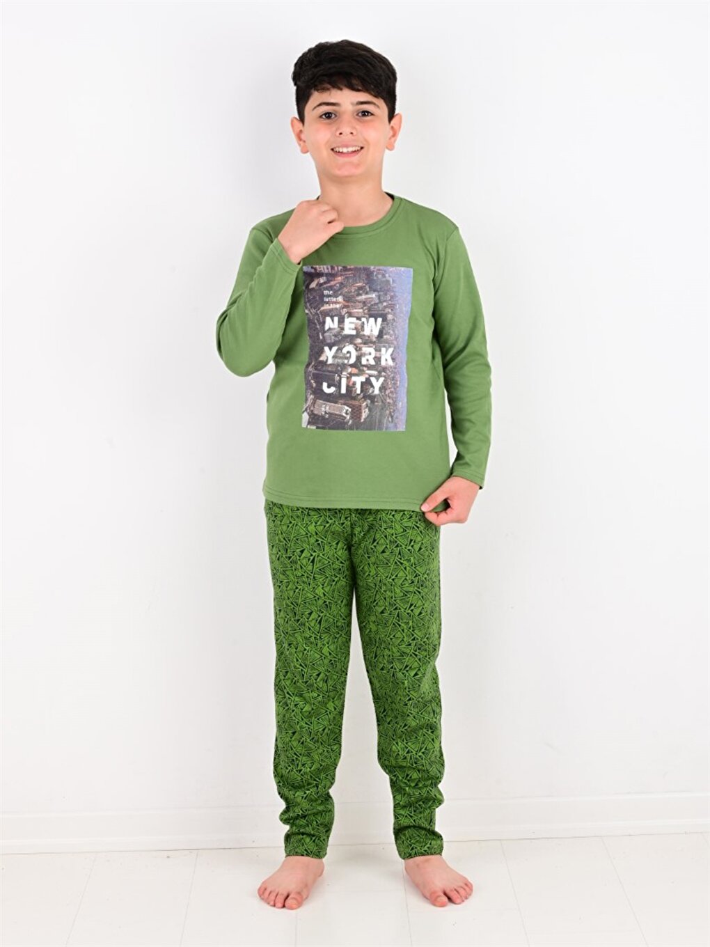 Crew Neck Printed Long Sleeve Boys' Pajama Set