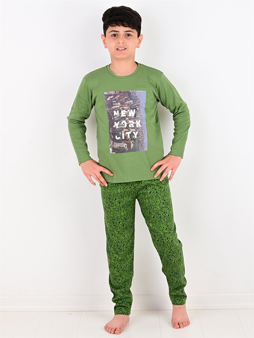 Crew Neck Printed Long Sleeve Boys' Pajama Set