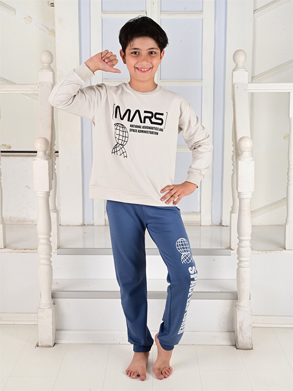 Crew Neck Printed Long Sleeve Baby Boy Sweatshirt and Sweatpants 2-Piece Set