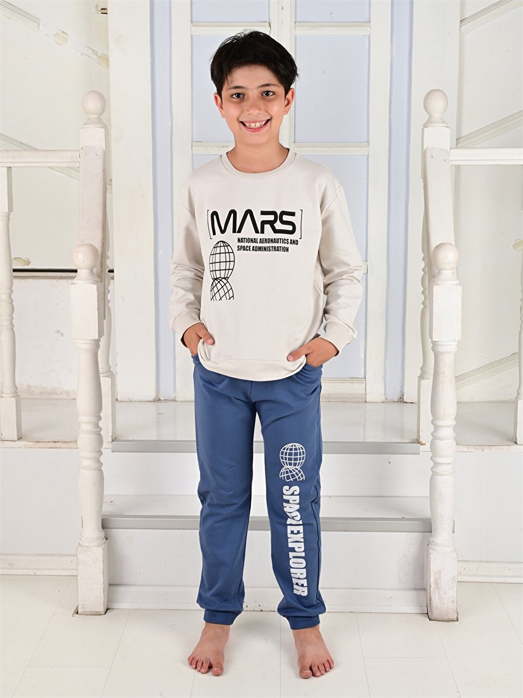 Crew Neck Printed Long Sleeve Baby Boy Sweatshirt and Sweatpants 2-Piece Set