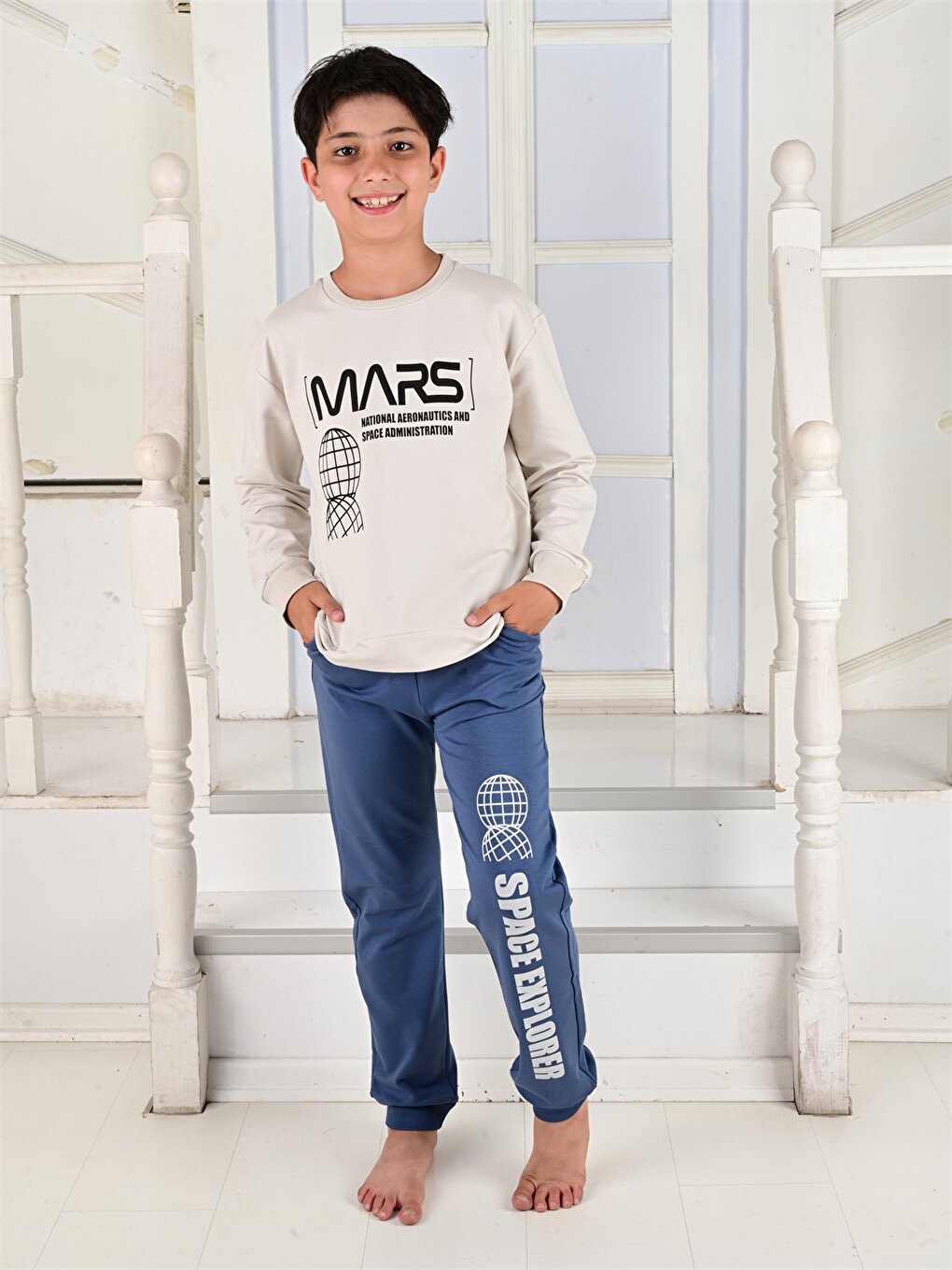 Crew Neck Printed Long Sleeve Baby Boy Sweatshirt and Sweatpants 2-Piece Set