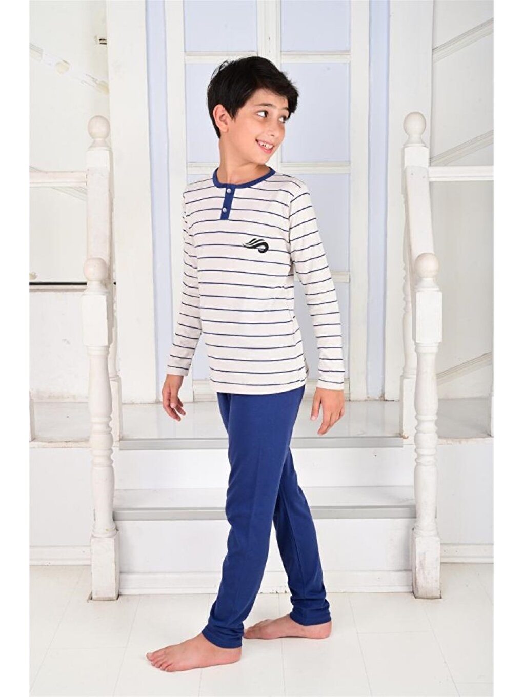 Crew Neck Printed Long Sleeve Boys' Pajama Set