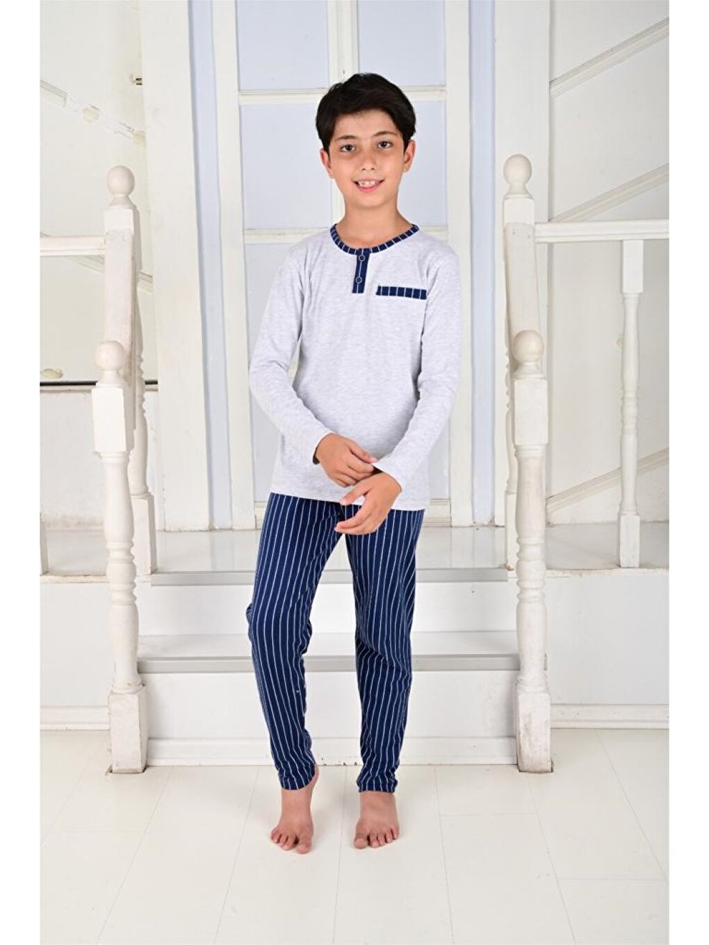 Crew Neck Printed Long Sleeve Boys' Pajama Set