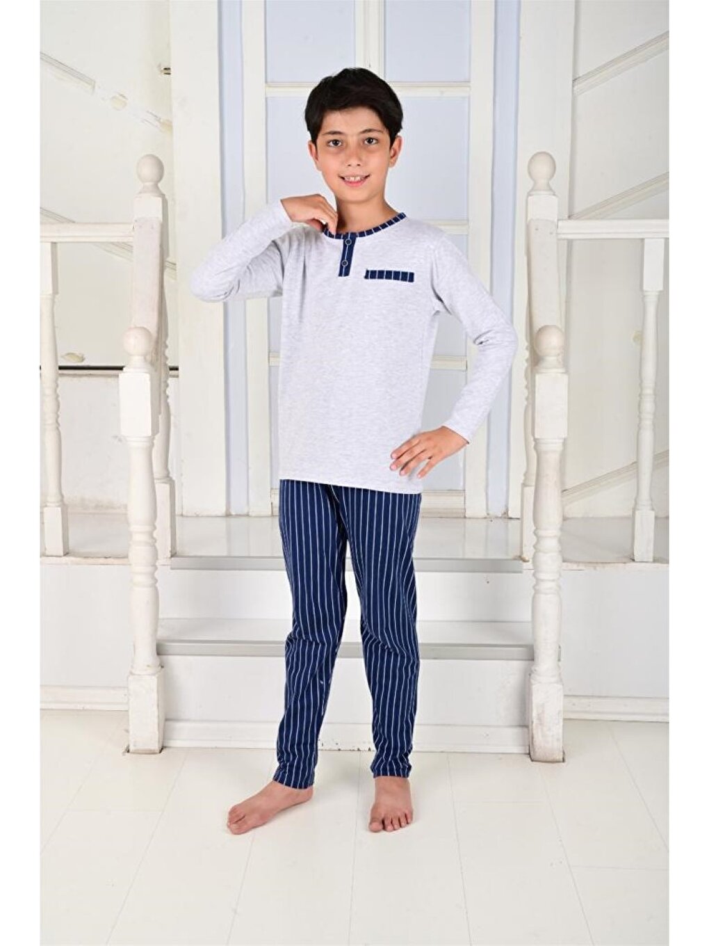 Crew Neck Printed Long Sleeve Boys' Pajama Set