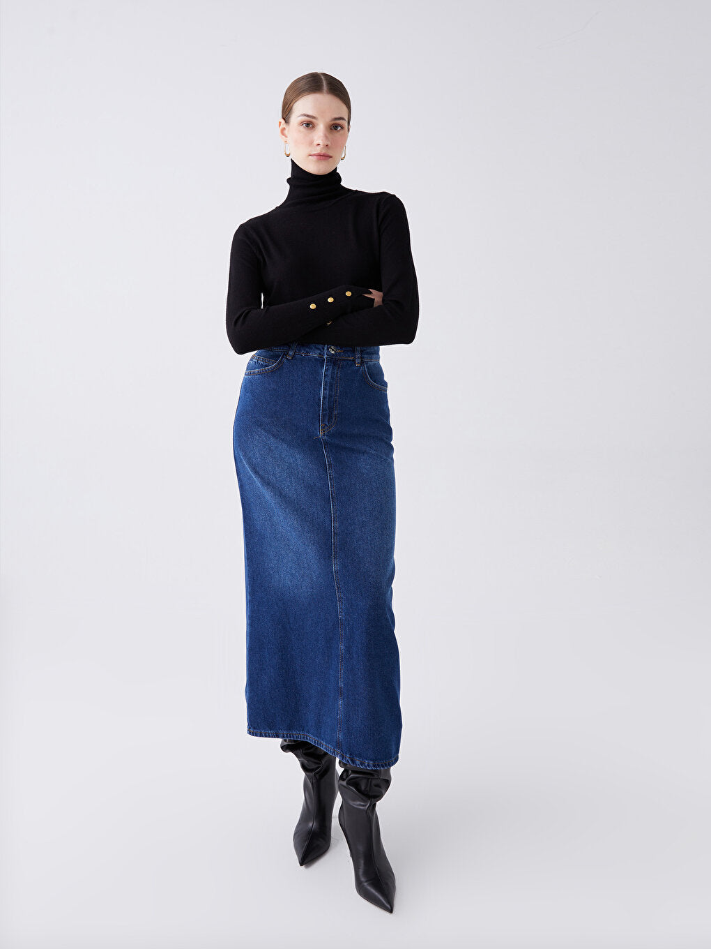 Slim Fit Women's Jean Skirt