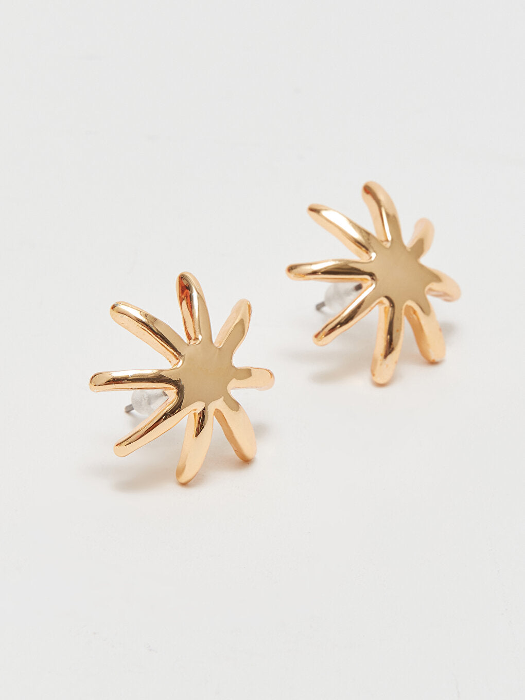 Star Patterned Women's Earrings