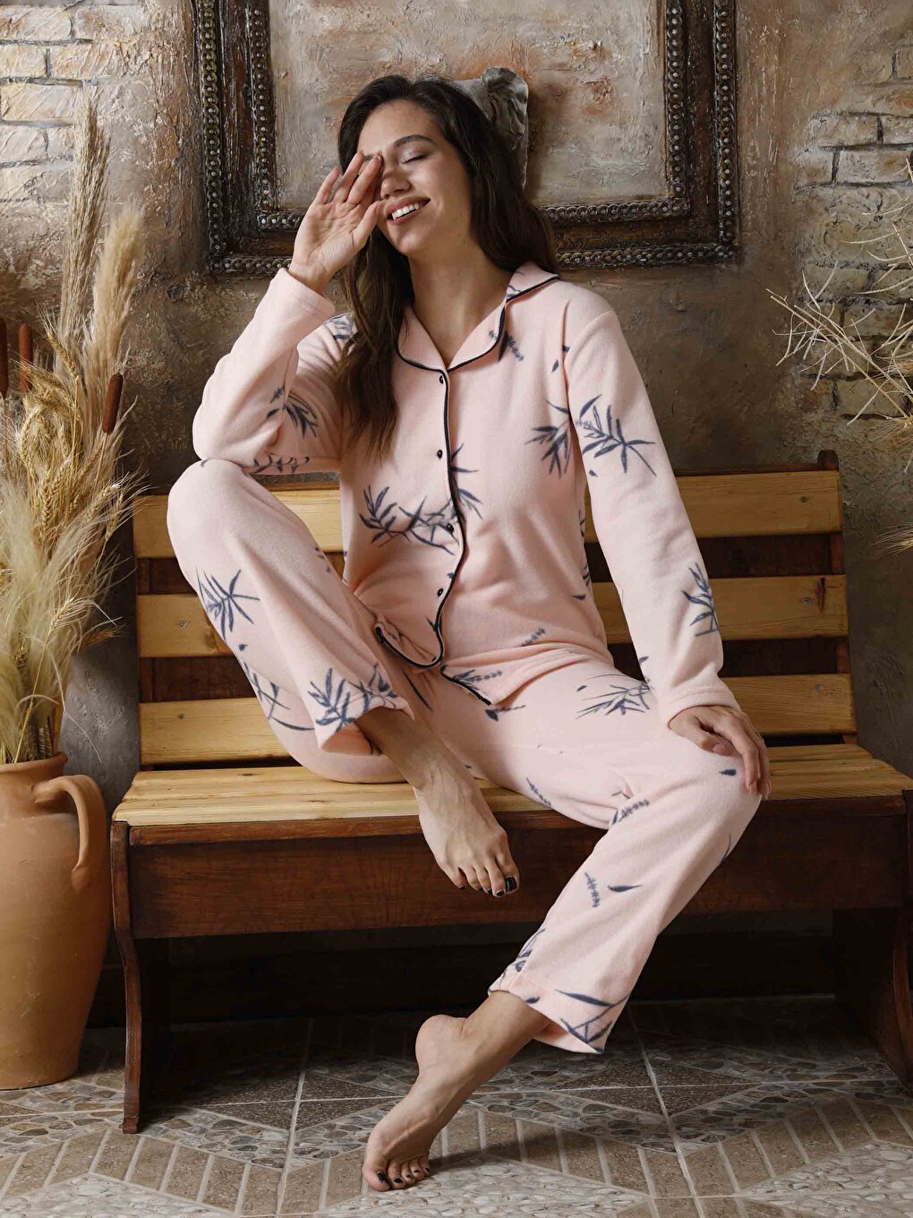 Shirt Collar Women's Pajama Set