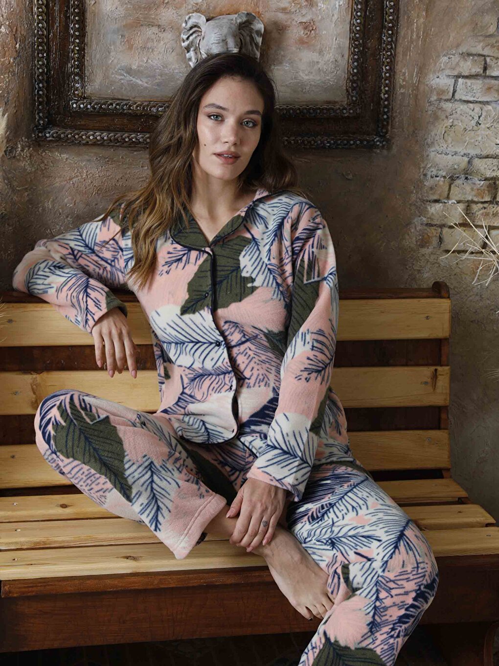 Shirt Collar Women's Pajama Set