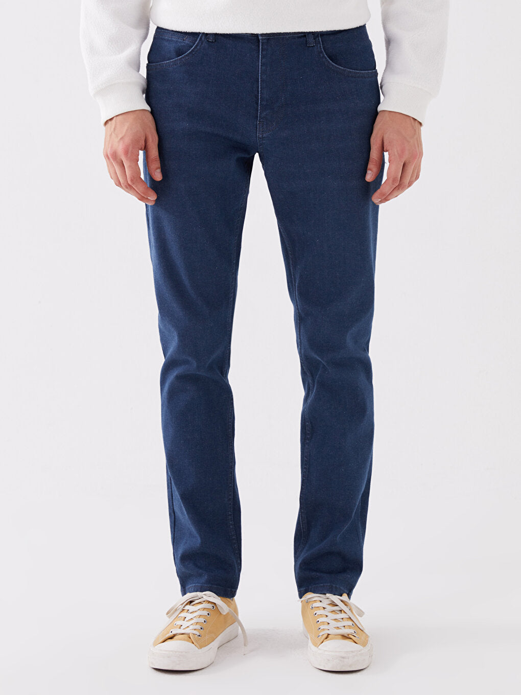 750 Slim Fit Men's Jean Trousers