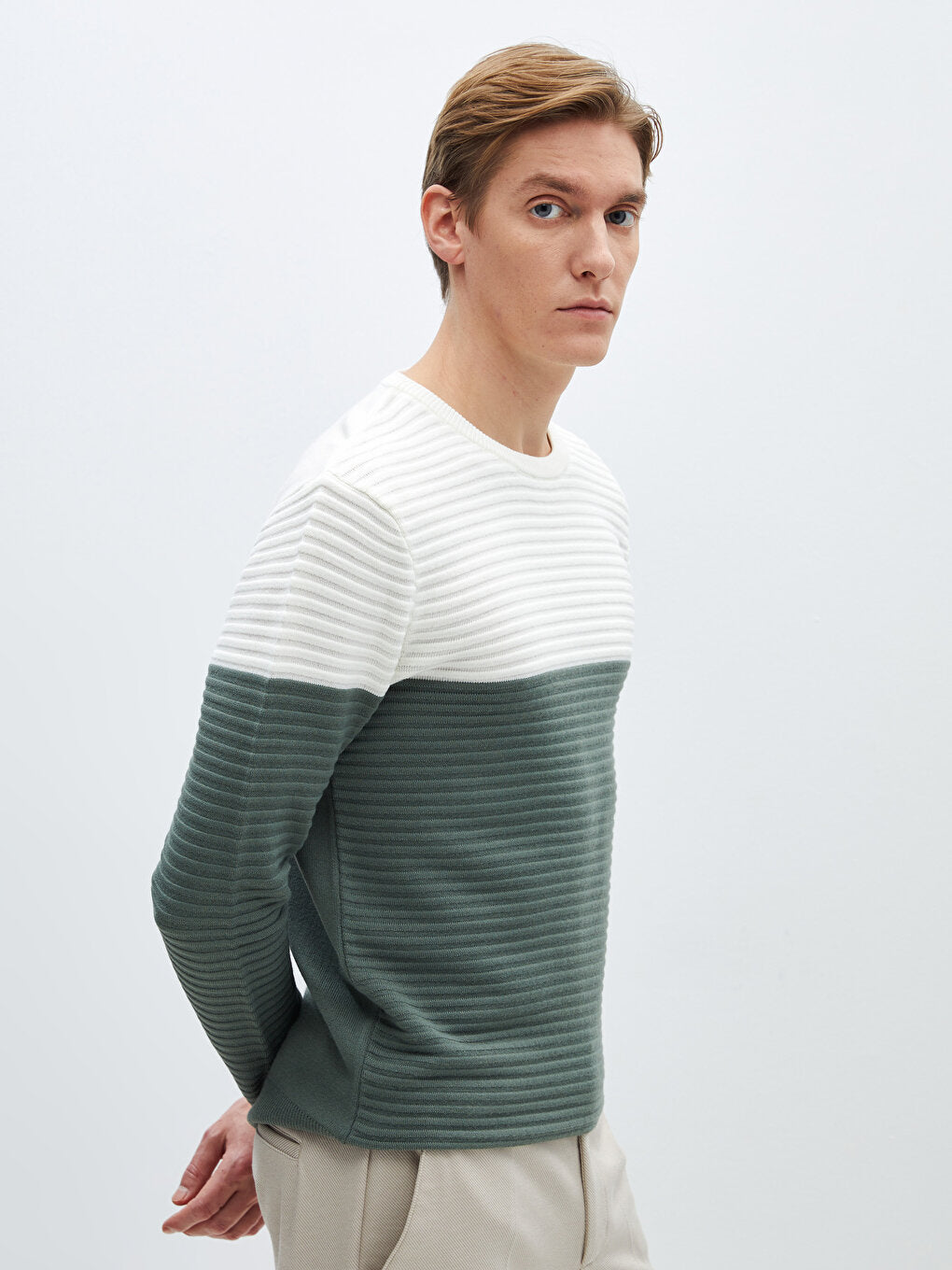 Crew Neck Long Sleeve Color Block Men's Knitwear Sweater