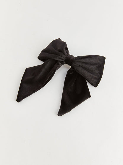 Women's Hair Clip with Bow Tie Look