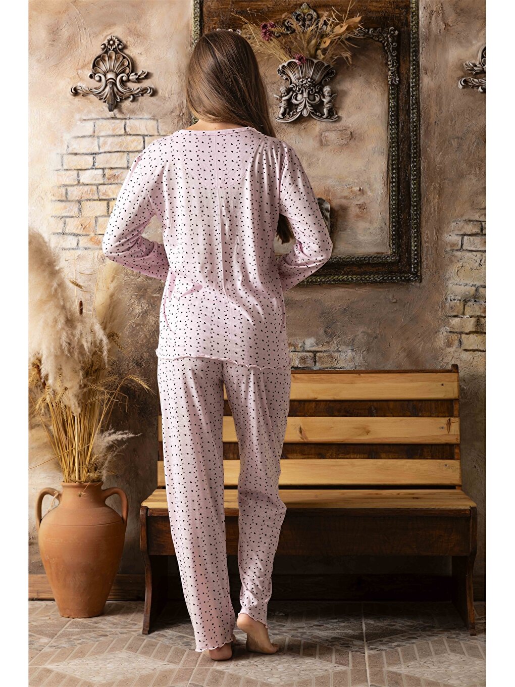 Embroidery Detailed V-Neck Women's Pajama Set