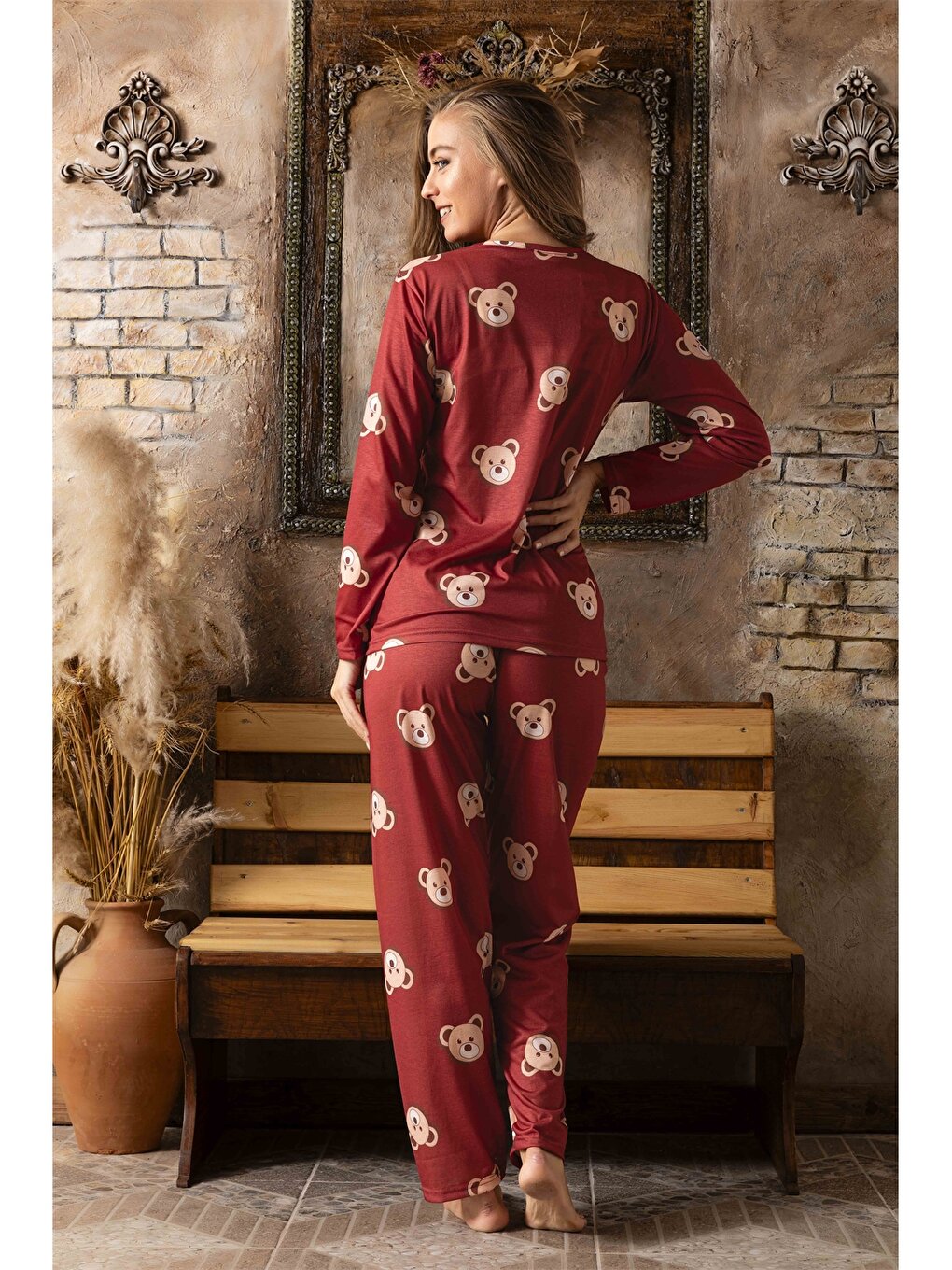 Crew Neck Women's Pajama Set