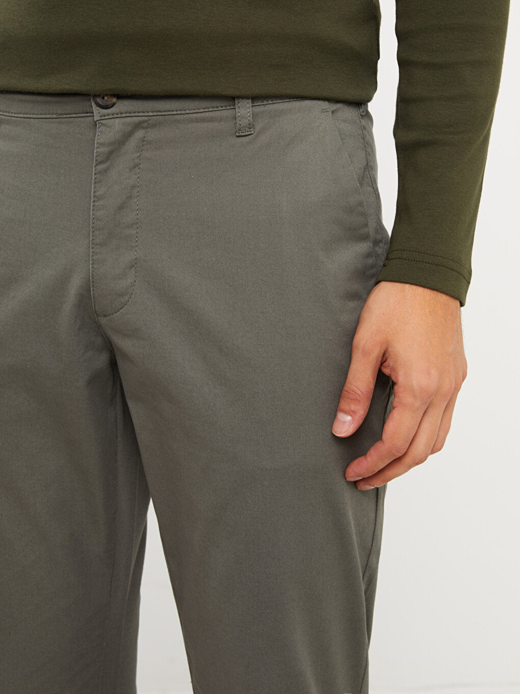 Standard Fit Men's Chino Trousers