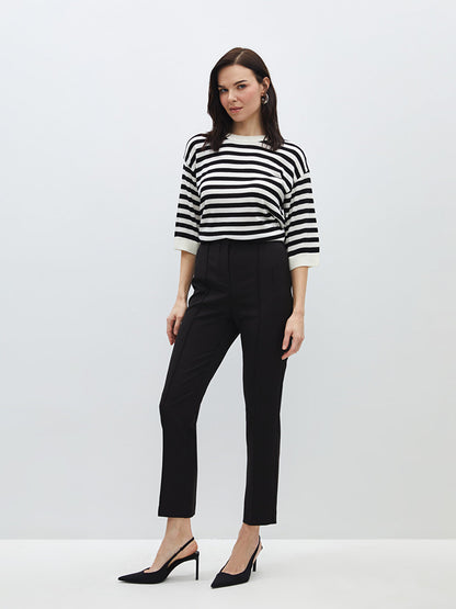 Women's Slim Fit Straight Trousers