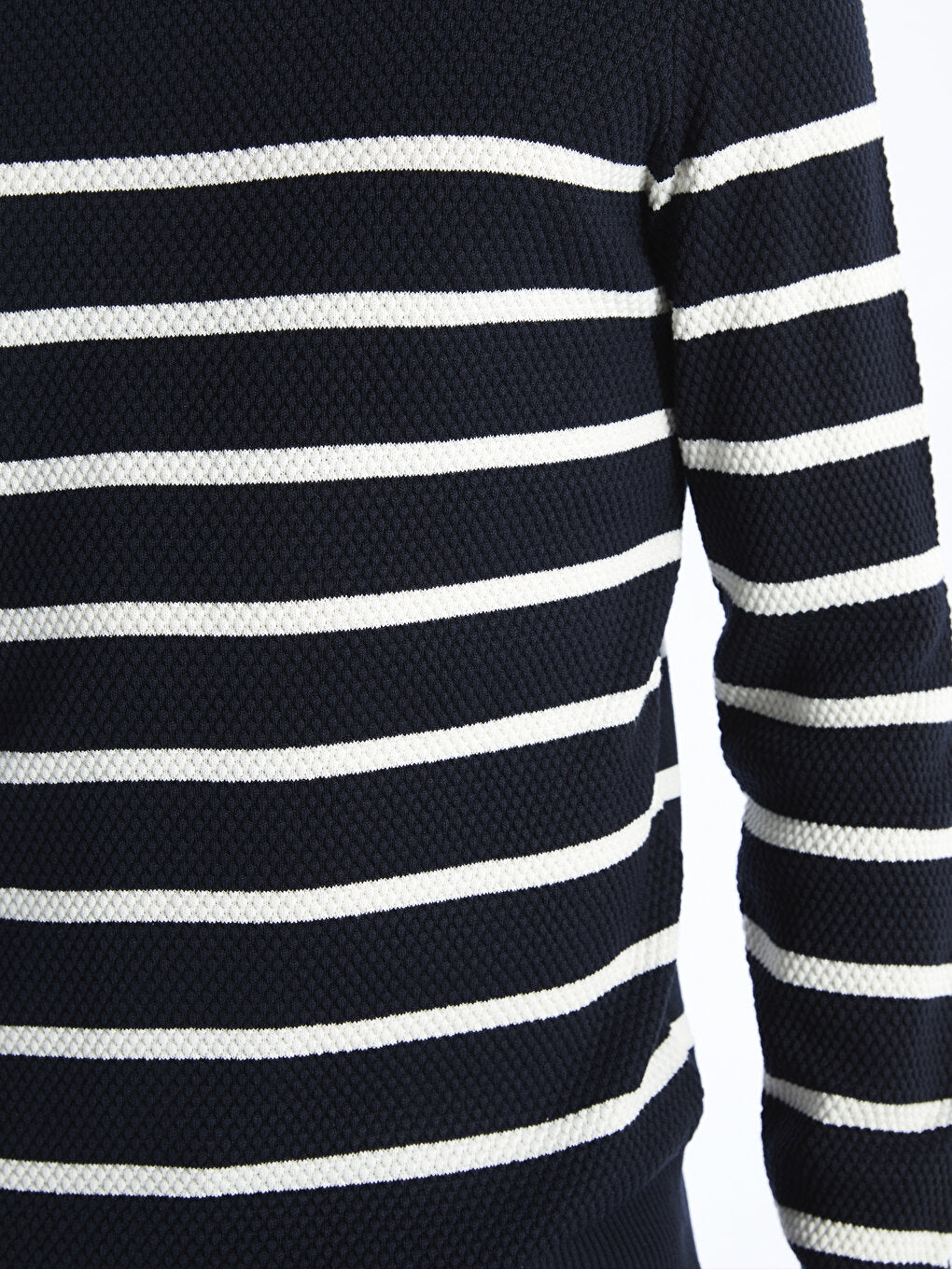 Crew Neck Long Sleeve Striped Men's Knitwear Sweater