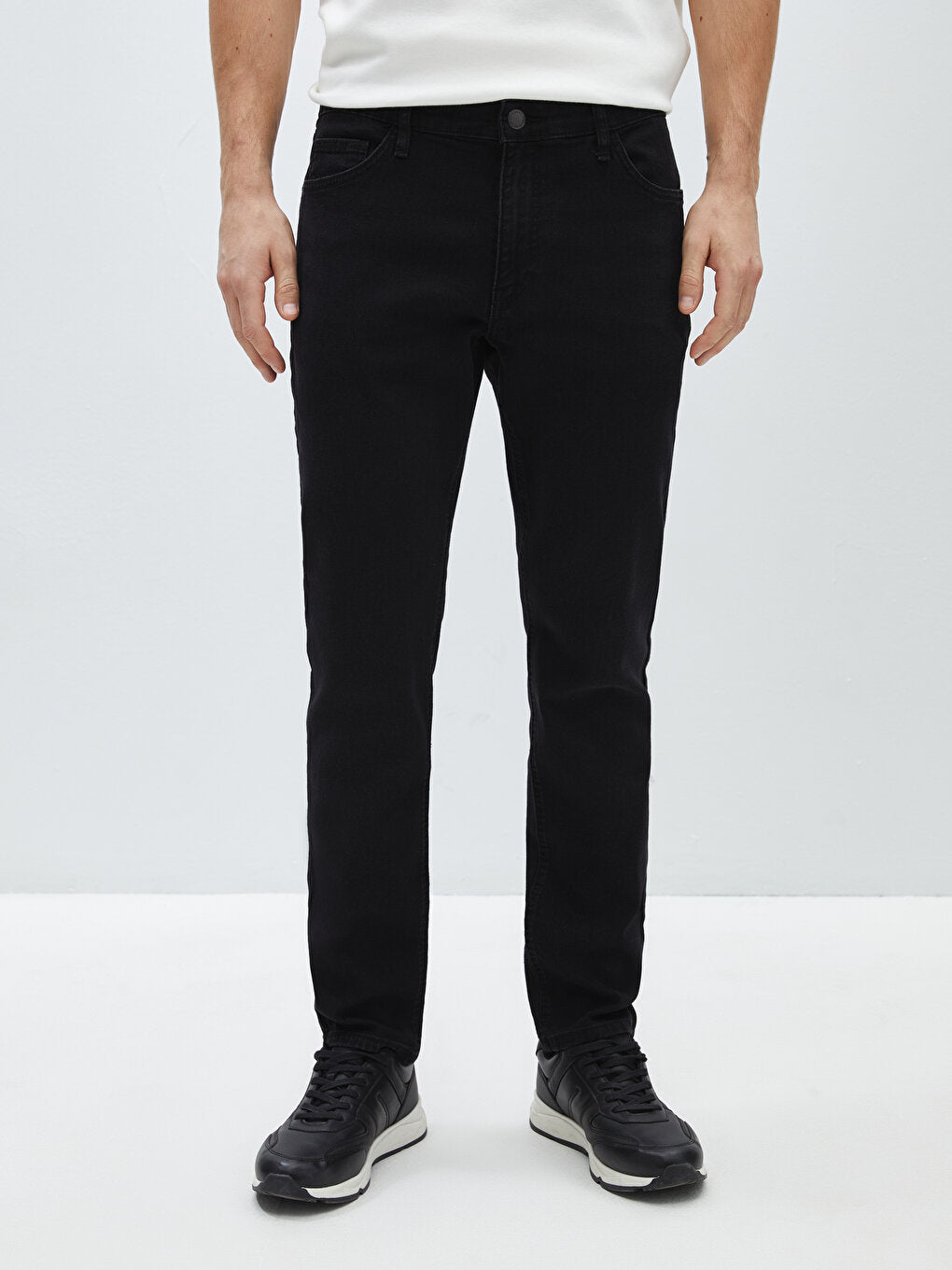 779 Regular Fit Men's Jean Trousers