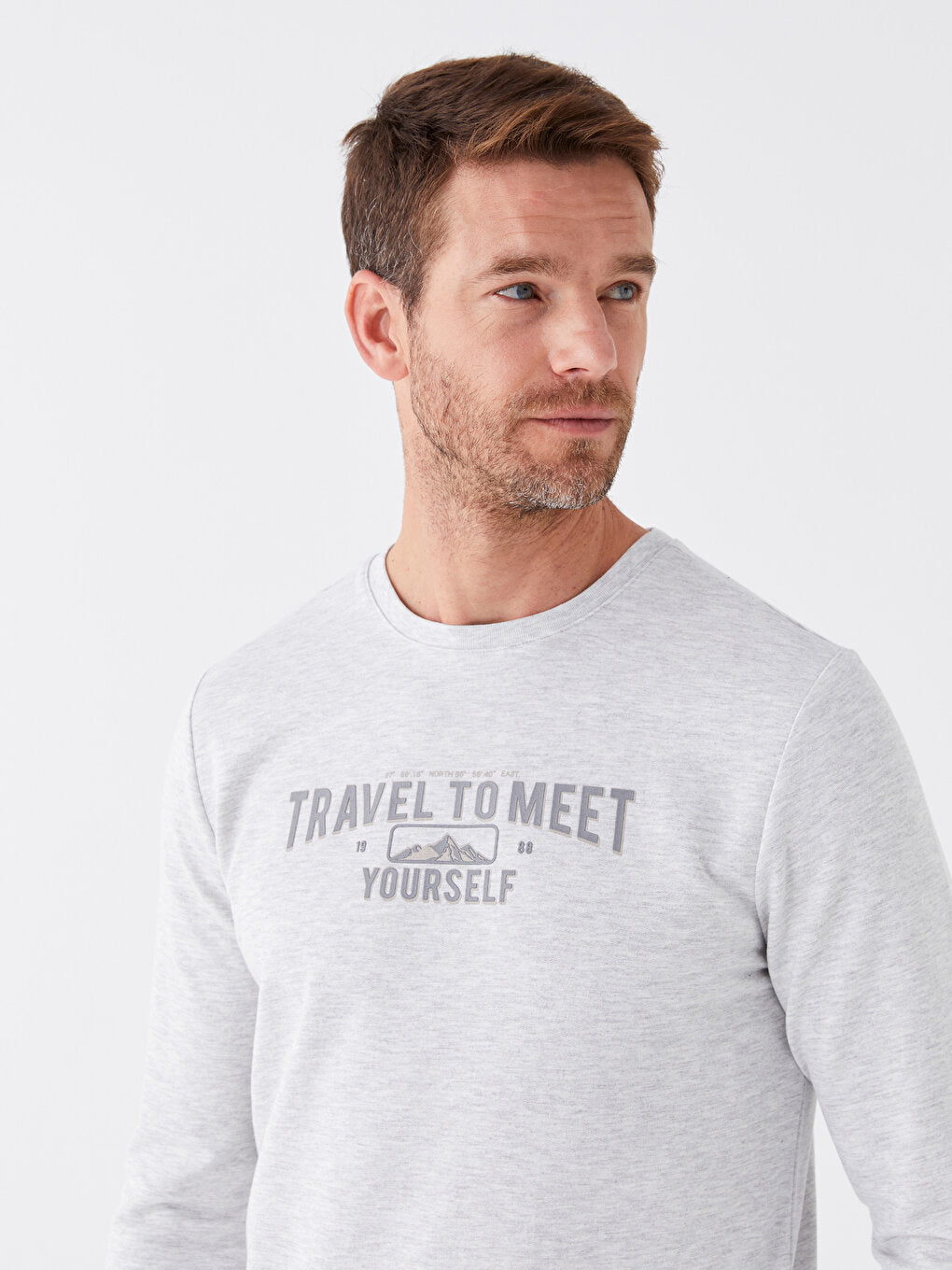 Crew Neck Long Sleeve Printed Men's Sweatshirt