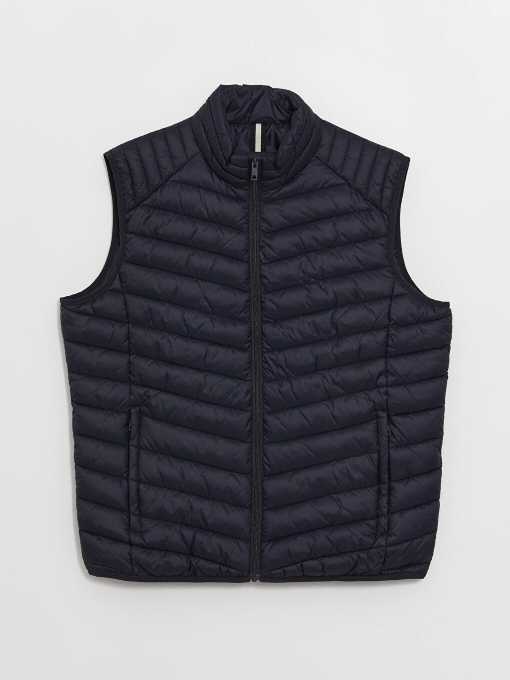 Standard Mold Stand Collar Men's Puffer Vest