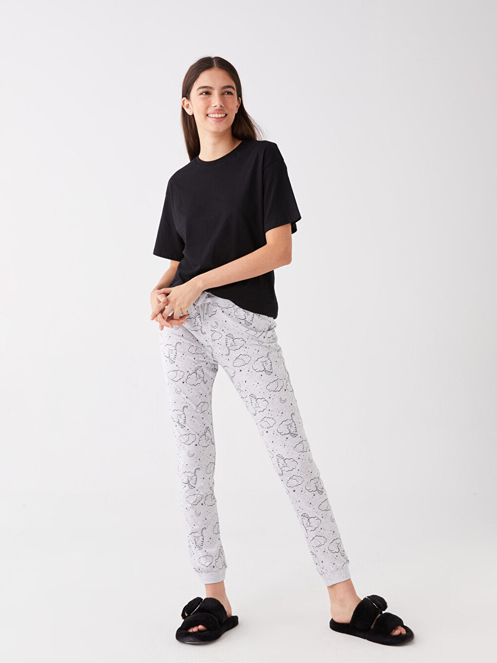 Patterned Women's Jogger Pajama Bottoms with Elastic Waist