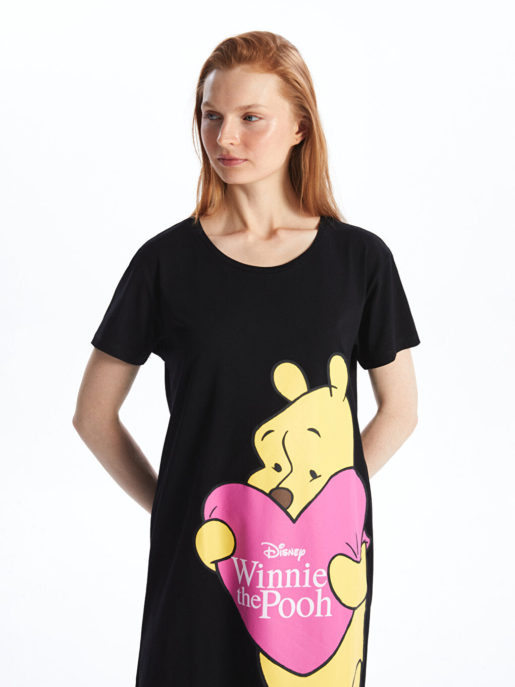 Crew Neck Winnie the Pooh Printed Short Sleeve Women's Nightgown