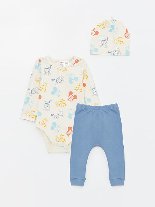 Crew Neck Printed Baby Boy Snap Fastener Body Pants and Beanie 3-Piece Set