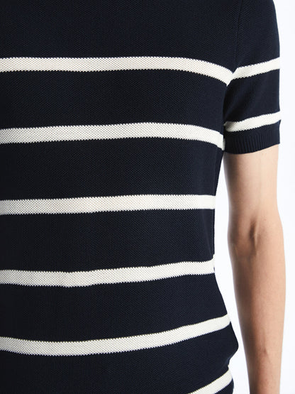 Crew Neck Short Sleeve Striped Men's Knitwear Sweater