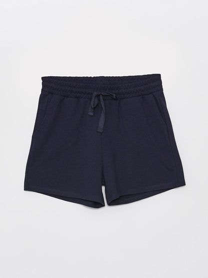 Women's Standard Fit Straight Shorts