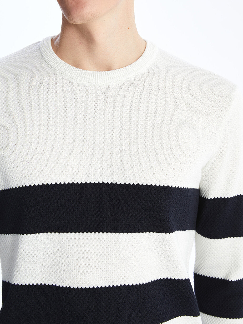 Crew Neck Long Sleeve Striped Men's Knitwear Sweater