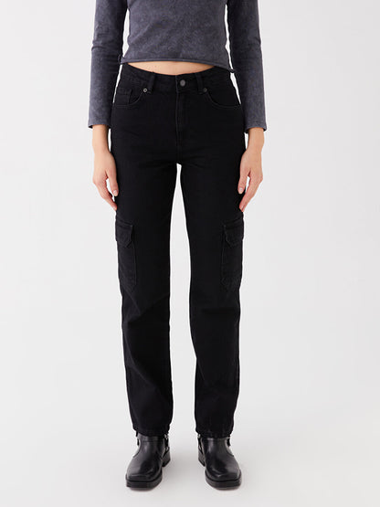 Straight Fit Women's Cargo Jeans