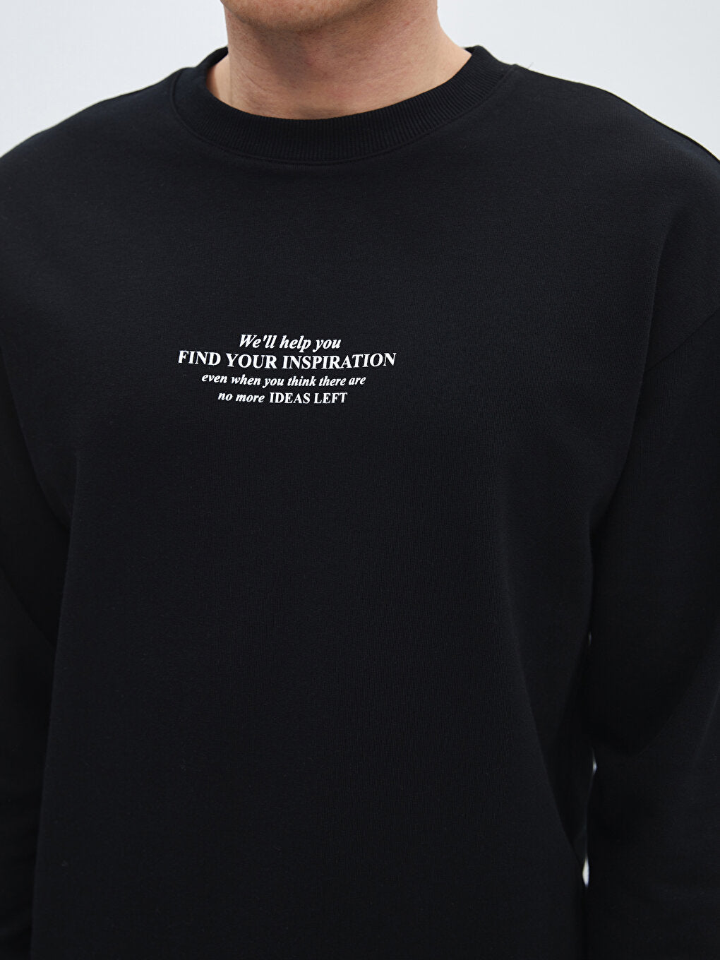 Crew Neck Long Sleeve Printed Men's Sweatshirt