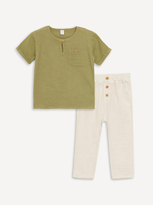 Crew Neck Short Sleeve Baby Boy T-Shirt and Trousers 2-Piece Set