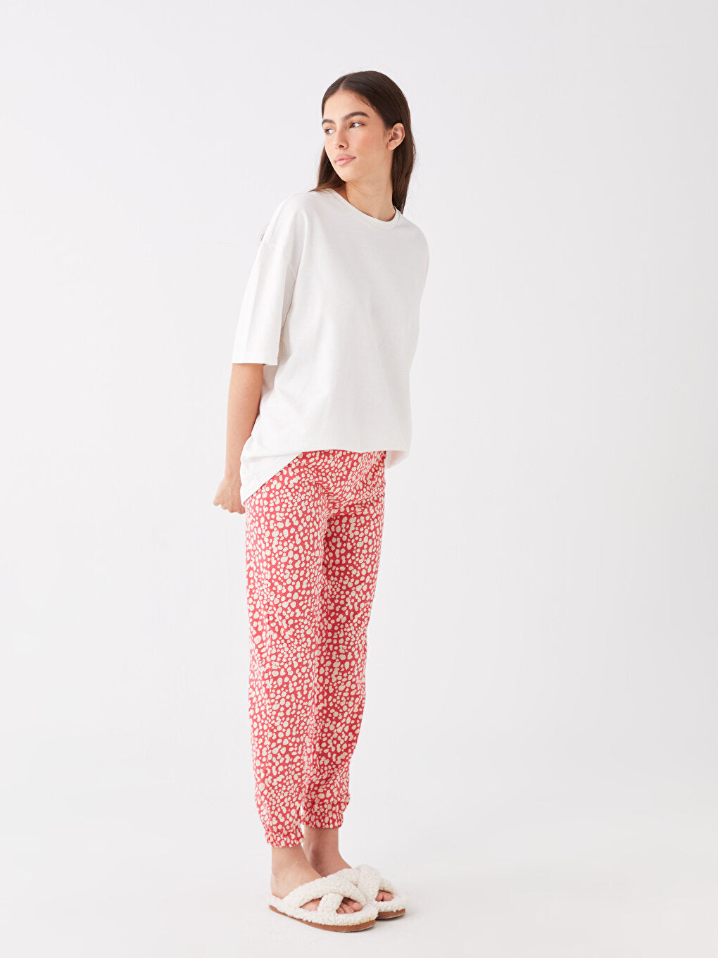 Patterned Women's Jogger Pajama Bottoms with Elastic Waist