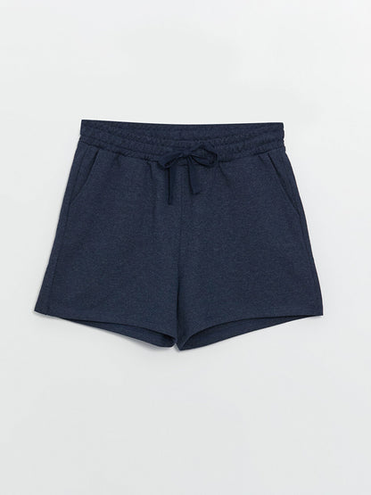 Women's Standard Fit Straight Shorts