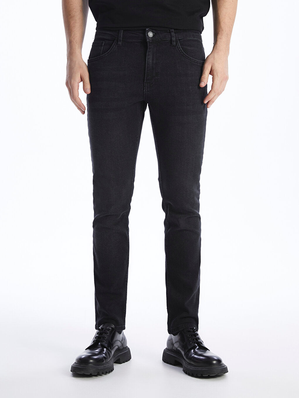 750 Slim Fit Men's Jean Trousers