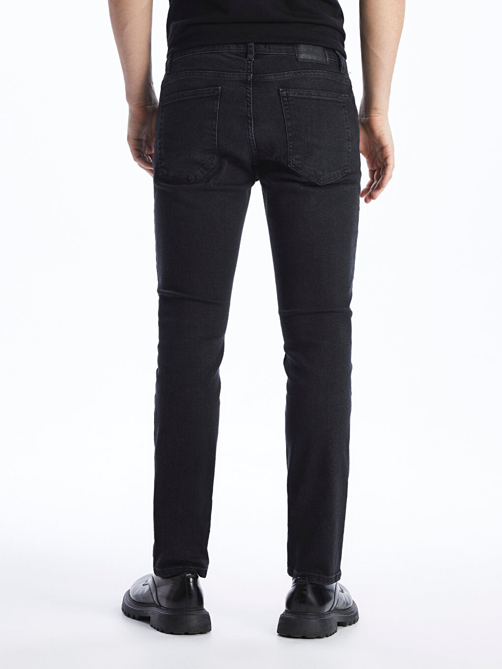 750 Slim Fit Men's Jean Trousers