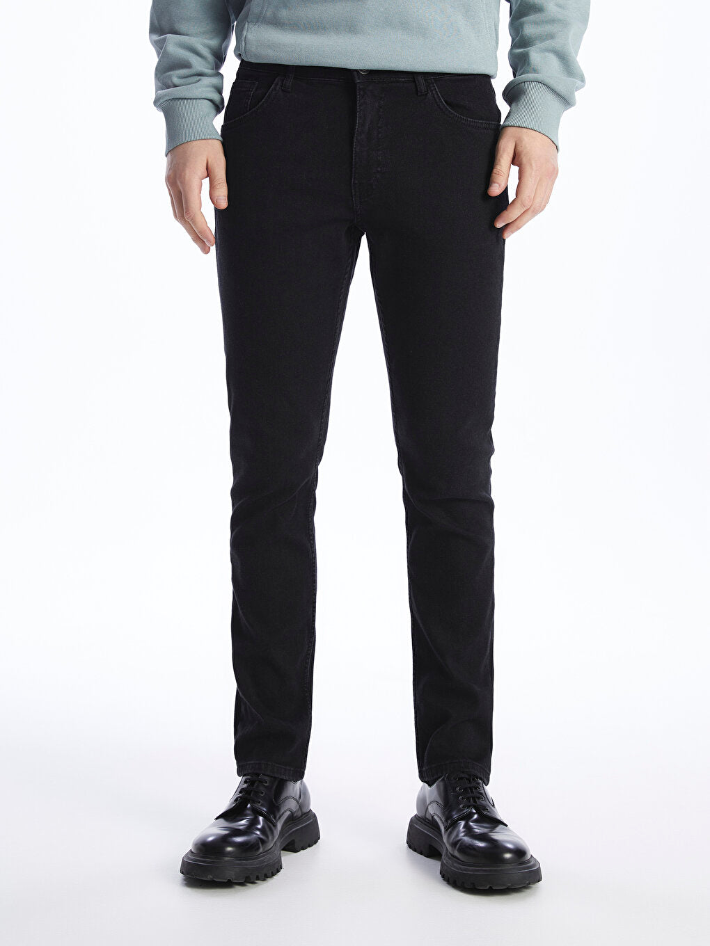 750 Slim Fit Men's Jean Trousers