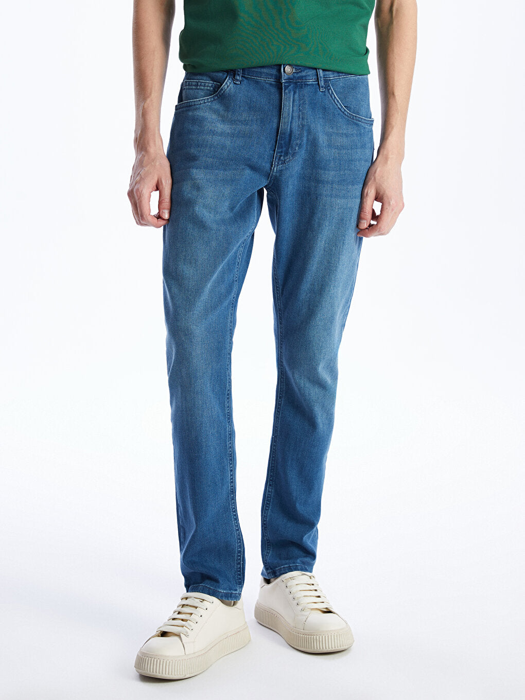 750 Slim Fit Men's Jean Trousers