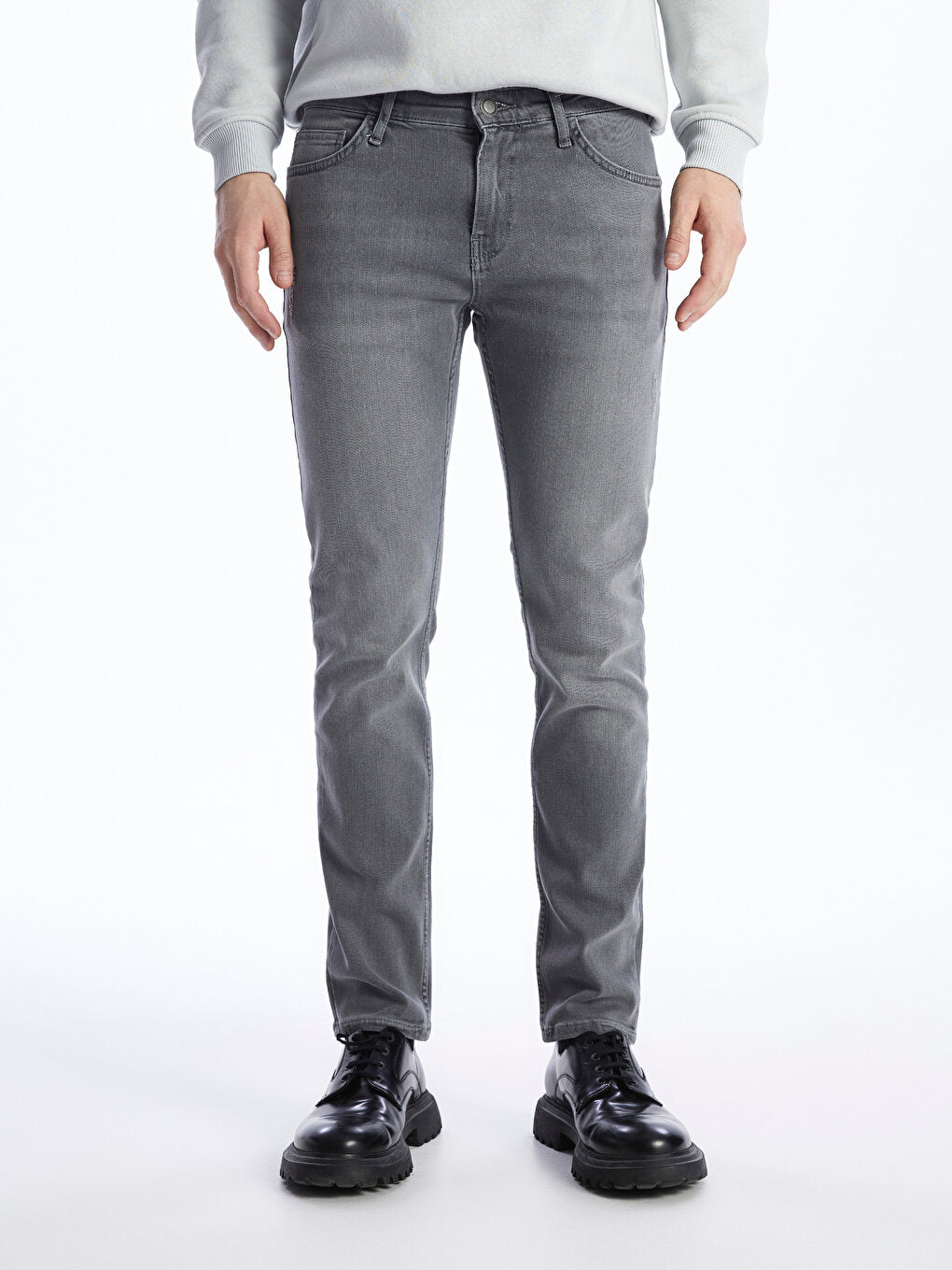 779 Regular Fit Men's Jean Trousers